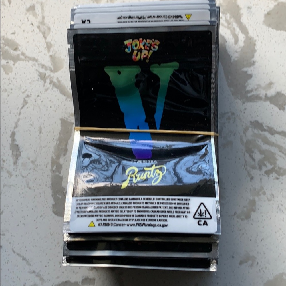 V Lone  Baggies New 10PC Mylar Seals 420
